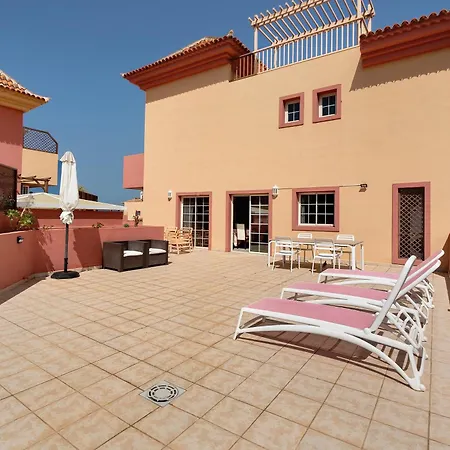 Terrazas Del Duque Fase2 アパート